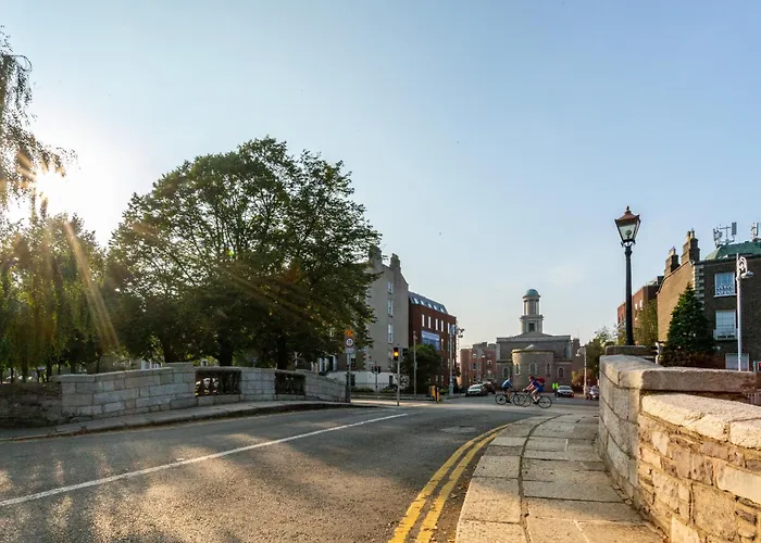 2 Bedroom Maisonette Townhouse, Merrion Square * Δουβλίνο