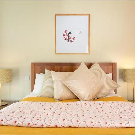 2 Bedroom Maisonette Townhouse, Merrion Square Appartement *