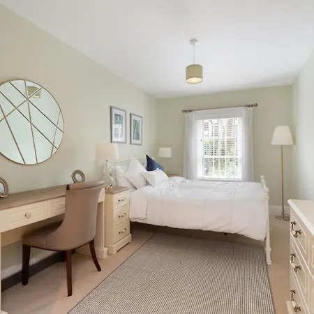 2 Bedroom Townhouse & Sunny Garden * Dublino