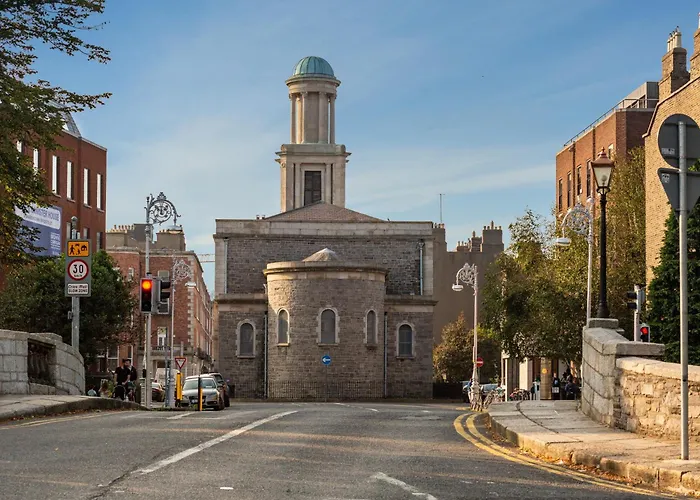 Appartement 2 Bedroom Maisonette Townhouse, Merrion Square *